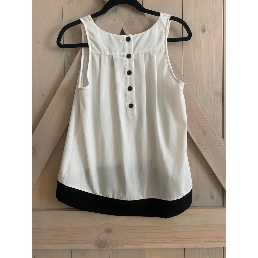 Maeve Anthropologie Anthro black white tuxedo button blouse tank top large